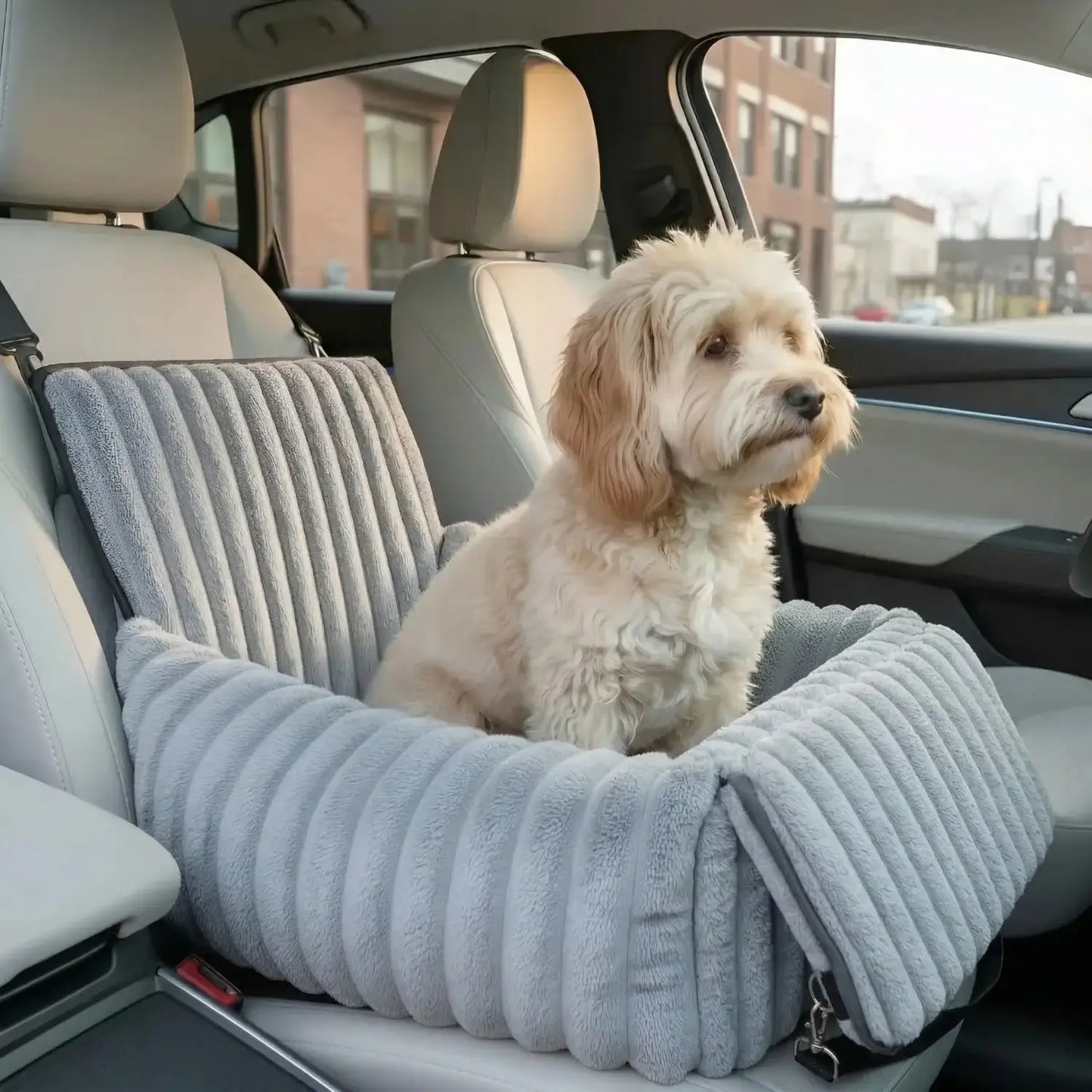 MrFluffyFriend - Trygt bilsete for hund